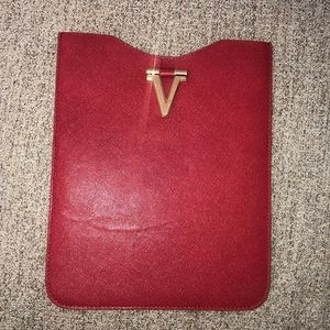 Vince Camuto genuine leather iPad case.